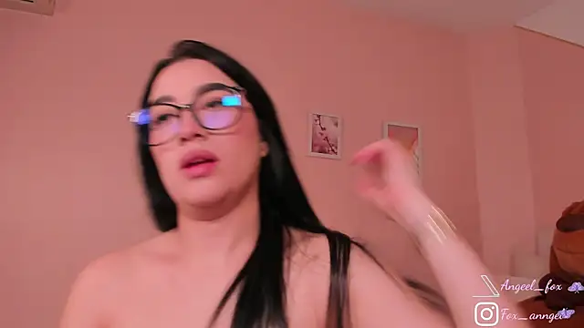 angeel fox online show from 10.09.25