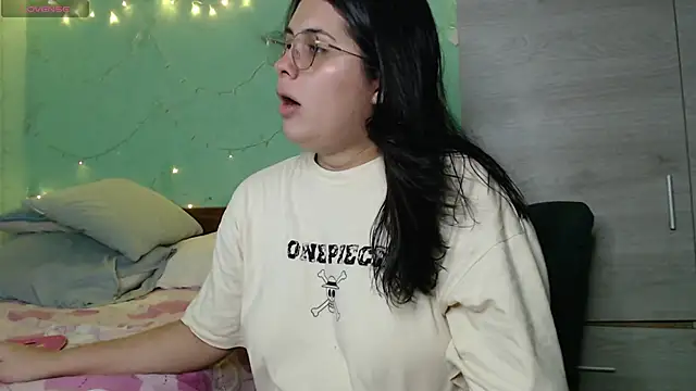 Snapshot of zaritagape21 chatting on 01.14.25 zaritagape21 online show from 01.14.25
