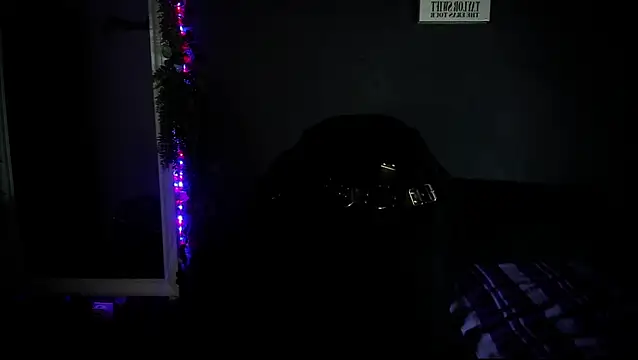 Snapshot of newjeff chatting on 10.16.25 newjeff online show from 10.16.25