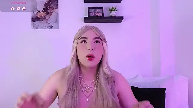 Snapshot of meloddysky chatting on 02.03.25 meloddysky online show from 02.03.25