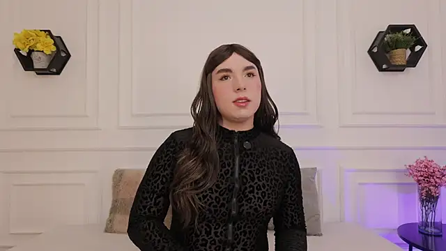 Snapshot of meloddysky chatting on 11.22.25 meloddysky online show from 11.22.25