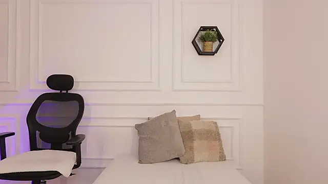 Snapshot of meloddysky chatting on 01.07.26 meloddysky online show from 01.07.26