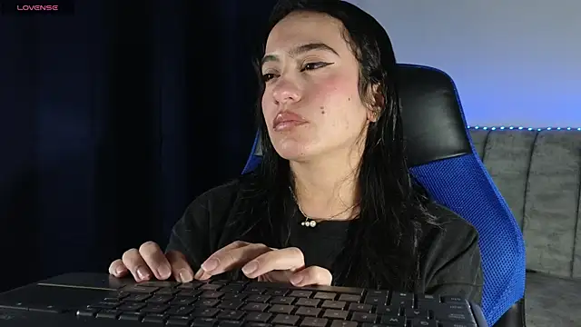 ZaraDames  online show from 04.19.26