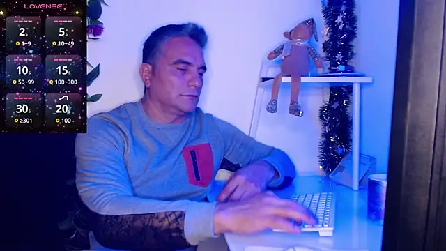 golden punisher online show from 12.05.24