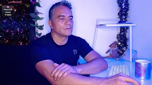 golden punisher online show from 12.11.24