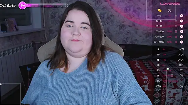 Estelle Hicks online show from 12.04.25