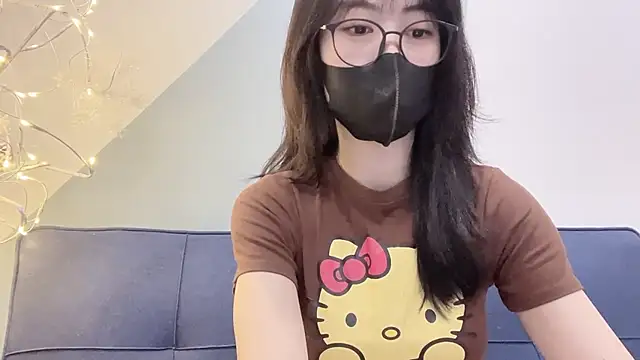  minji bae online show from 12.04.25