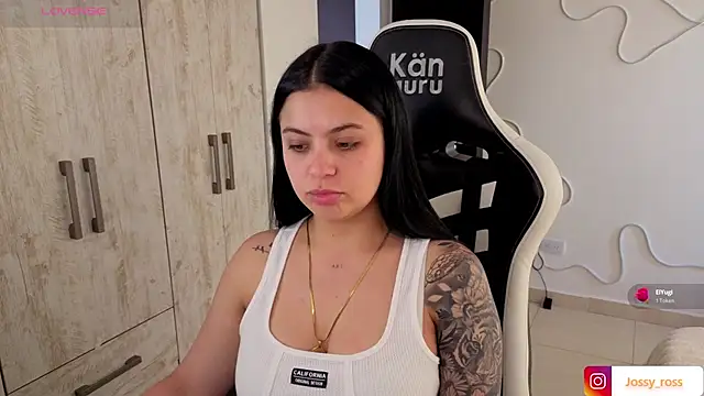 Snapshot of Victoryyy_ chatting on 02.18.26 Victoryyy online show from 02.18.26