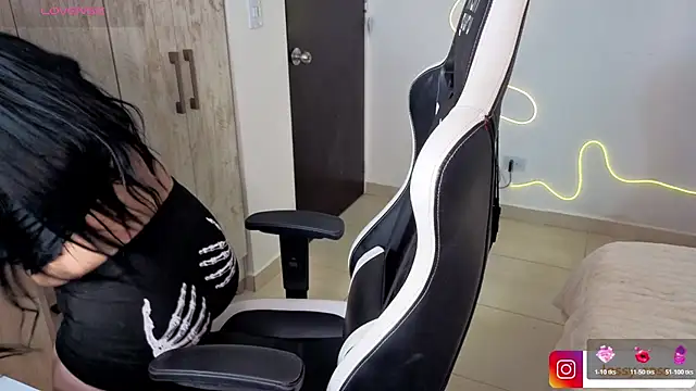 Snapshot of Victoryyy_ chatting on 02.26.26 Victoryyy online show from 02.26.26