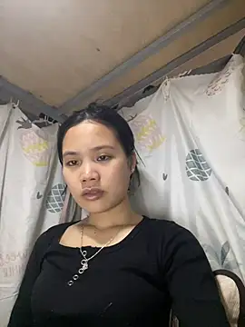 Snapshot of Be-MyMy chatting on 02.21.25 Be-MyMy online show from 02.21.25