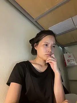 Snapshot of Be-MyMy chatting on 09.10.25 Be-MyMy online show from 09.10.25