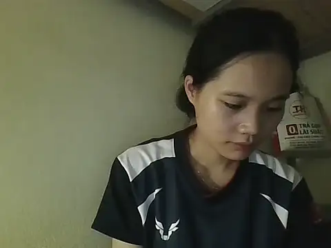 Snapshot of Be-MyMy chatting on 10.04.25 Be-MyMy online show from 10.04.25