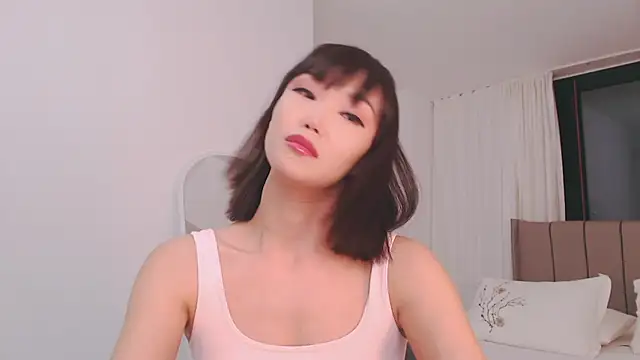 TumiLio online show from 12.17.24