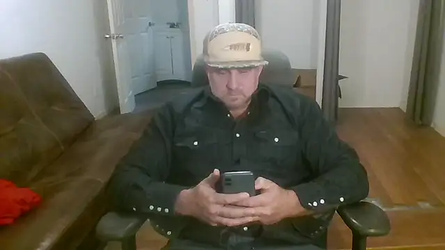 poundyouout69 online show from 11.30.25