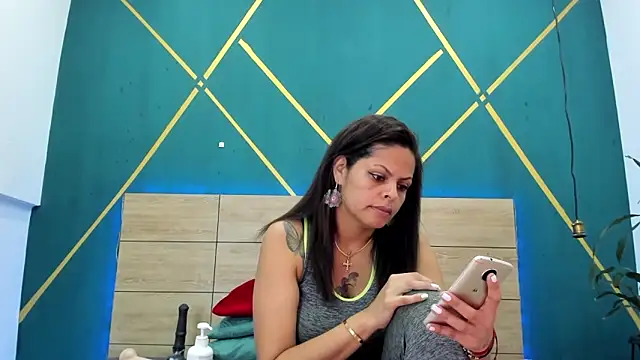 Luna smit08 online show from 03.04.25