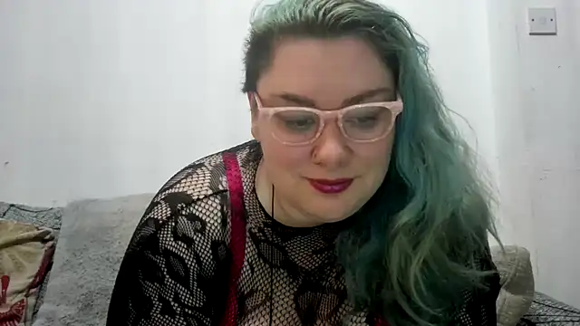 Bustycurves online show from 04.03.26