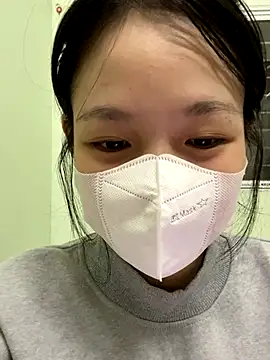 minmin2kk5 online show from 10.22.25