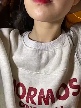 minmin2kk5 online show from 11.11.25