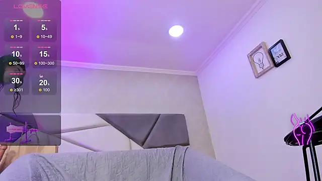 saracaball  online show from 02.10.25