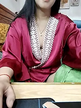 Snapshot of cream1299 chatting on 02.24.25 cream1299 online show from 02.24.25