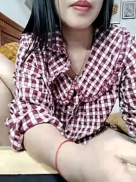 Snapshot of cream1299 chatting on 03.13.25 cream1299 online show from 03.13.25