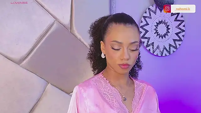 Snapshot of Nahomi_King chatting on 02.24.25 Nahomi King online show from 02.24.25