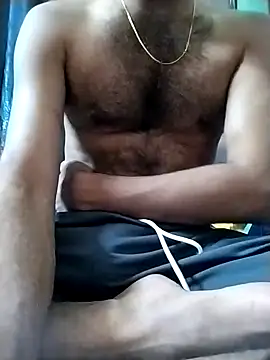 Snapshot of ALWAYSHORNYDADDY chatting on 01.13.25 ALWAYSHORNYDADDY online show from 01.13.25