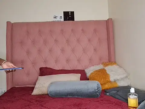 Wendy smal - online show from 12.22.24