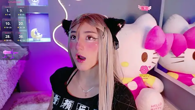 Snapshot of miia__baker chatting on 02.23.26 miia baker online show from 02.23.26