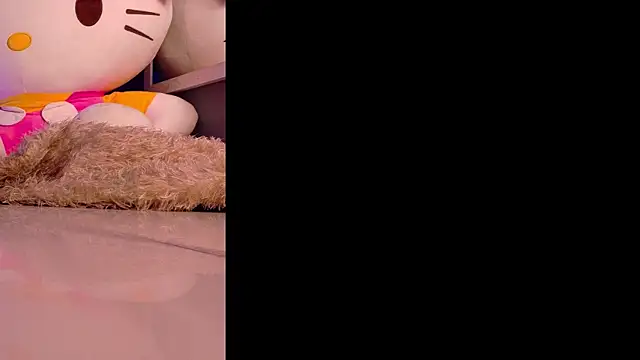 miia  baker online show from 04.01.26