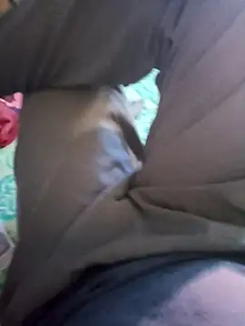 Snapshot of bangaloresexyguy chatting on 02.13.26 bangaloresexyguy online show from 02.13.26