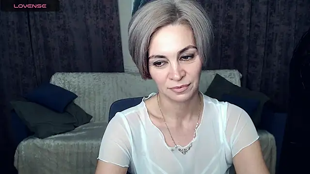 Snapshot of Blonde_lola444 chatting on 12.14.24 Blonde lola444 online show from 12.14.24