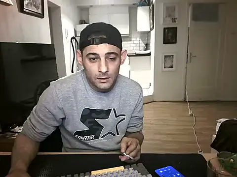 Snapshot of mihaimichael chatting on 07.03.26 mihaimichael online show from 07.03.26