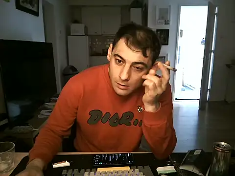 Snapshot of mihaimichael chatting on 07.22.26 mihaimichael online show from 07.22.26