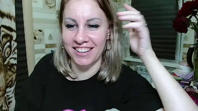 TherestlessKitty online show from 06.14.26