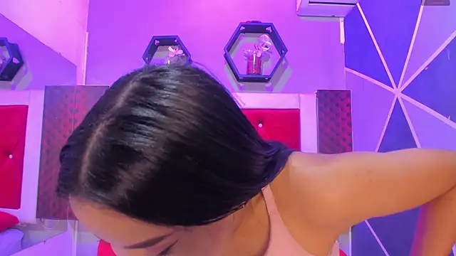 Karoll014 online show from 12.05.25