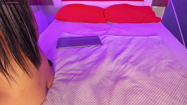 Karoll014 online show from 02.20.26