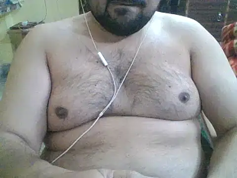 ARYANAVAILABLE online show from 02.03.25