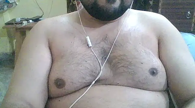 ARYANAVAILABLE online show from 02.13.25