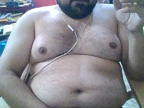 ARYANAVAILABLE online show from 11.30.25