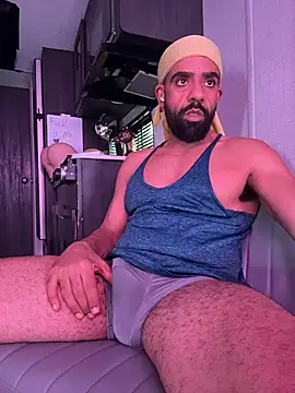 Snapshot of DirtyDrizzy chatting on 02.11.26 DirtyDrizzy online show from 02.11.26