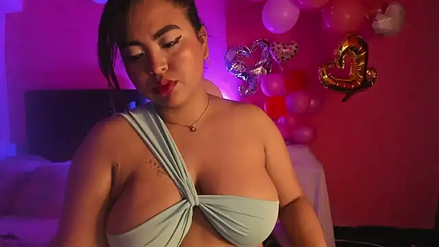 ivy roosx online show from 02.11.25