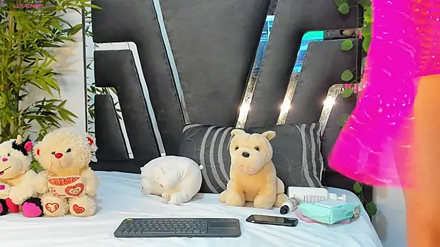 Snapshot of Black_Rose2 chatting on 01.23.25 Black Rose2 online show from 01.23.25