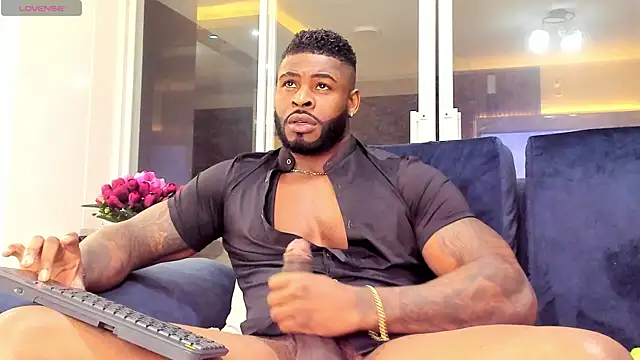 Makonneen online show from 03.10.25