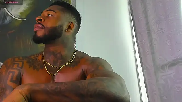 Snapshot of Makonneen chatting on 02.17.26 Makonneen online show from 02.17.26