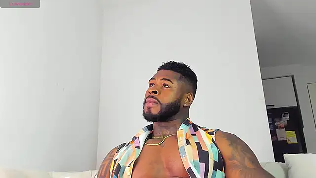 Snapshot of Makonneen chatting on 02.24.26 Makonneen online show from 02.24.26