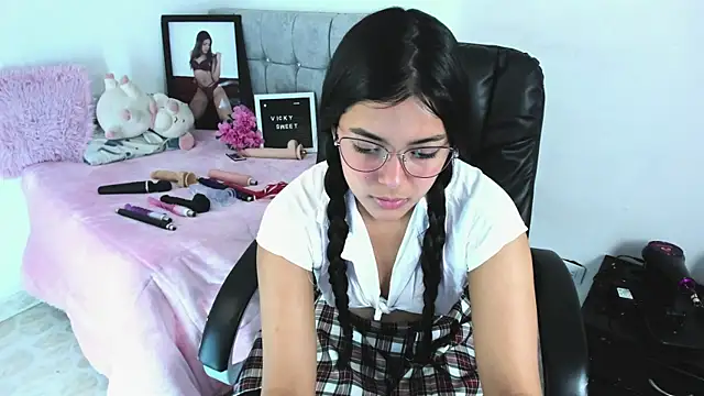  Vicky sweet online show from 03.13.25