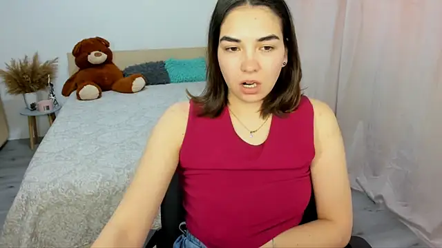 Alexa Dolly12 online show from 02.28.25