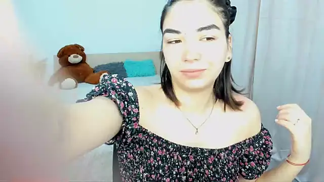 Alexa Dolly12 online show from 03.21.25