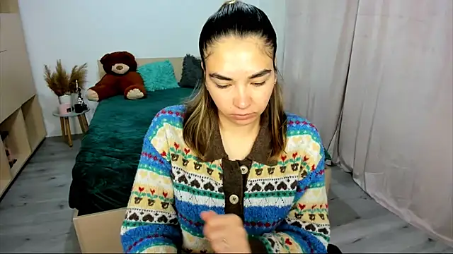 Alexa Dolly12 online show from 09.30.25